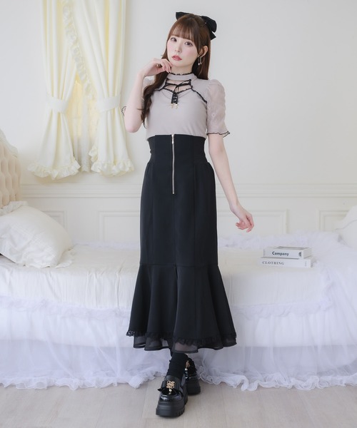 couture BY ROJITA（クチュールバイロジータ）の「デコルテ開きリボンテレコトップス（Tシャツ/カットソー・レディース・ホワイト/ピンクベージュ/ブラック・FREE）」の17枚目の写真