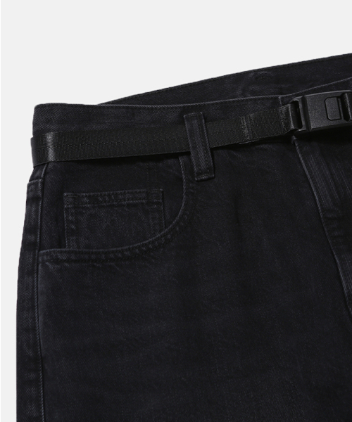 MOIF（モイフ）の「[SS26] WIDE 6P BELTED DENIM PANTS / RINSED BLACK（デニムパンツ・メンズ・その他・1(S)/2(M)/3(L)）」の5枚目の写真