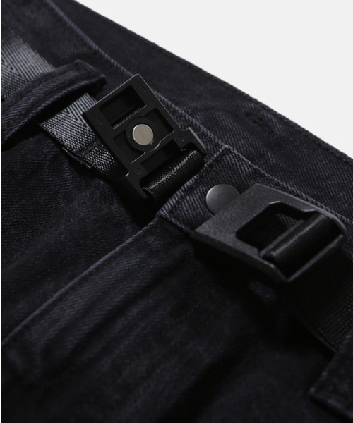 MOIF（モイフ）の「[SS26] WIDE 6P BELTED DENIM PANTS / RINSED BLACK（デニムパンツ・メンズ・その他・1(S)/2(M)/3(L)）」の6枚目の写真