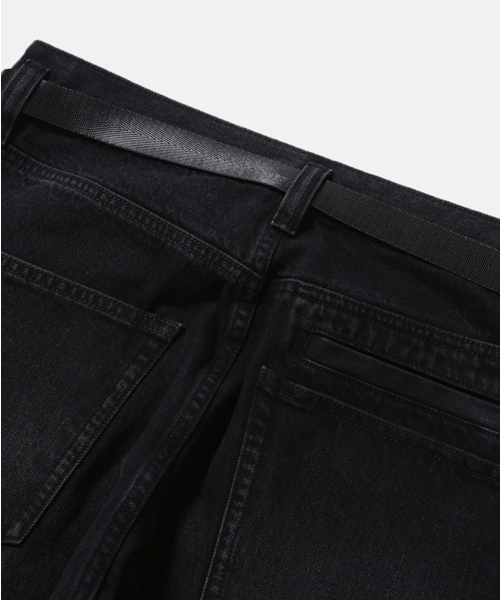 MOIF（モイフ）の「[SS26] WIDE 6P BELTED DENIM PANTS / RINSED BLACK（デニムパンツ・メンズ・その他・1(S)/2(M)/3(L)）」の12枚目の写真