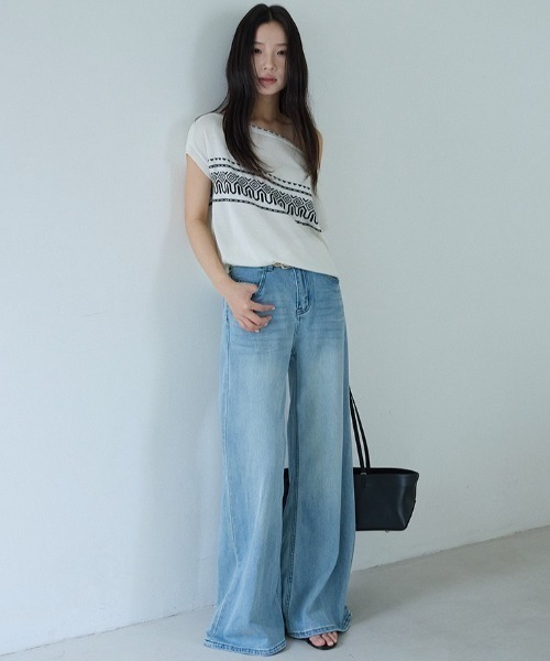 CHUN CHUN NOTES(チュンチュンノーツ)の「26SS/幾何学ジャガードオフショルダーニット(ニット/セーター・レディース・ホワイト/グレー・F)」の20枚目の写真
