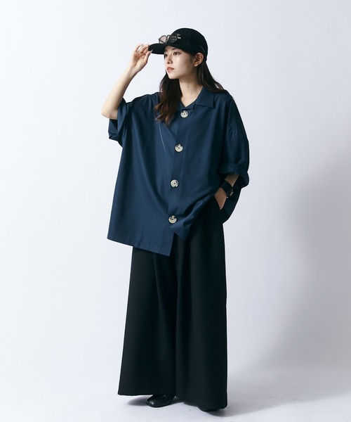 Lui's（ルイス）の「【WEB限定】アクセントビッグボタン ワイドシャツ（シャツ/ブラウス・メンズ・ブラック/ネイビー/オレンジ・FREE）」の15枚目の写真