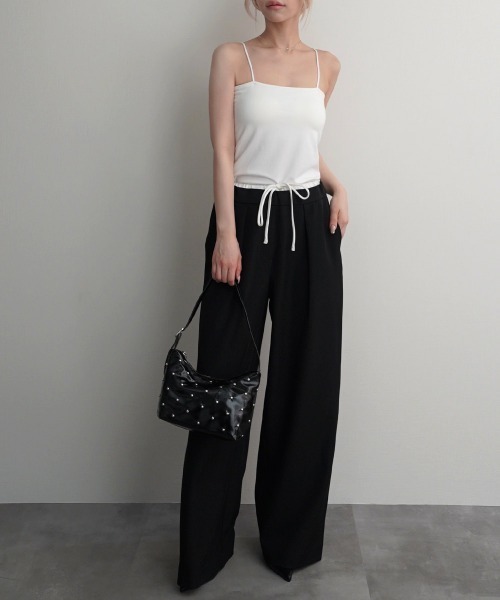 Rashik(ラシク)の「【Rashik】接触冷感 カップ付きベアキャミソール UVカット 抗菌 防臭(キャミソール・レディース・ホワイト/ブラック/ブルー/レッド・FREE)」の5枚目の写真