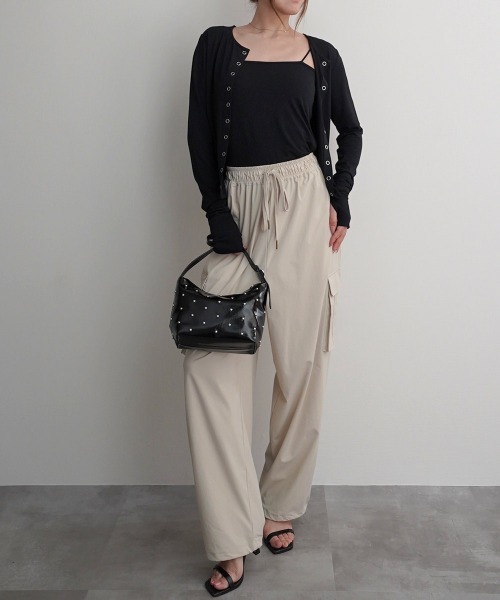 Rashik(ラシク)の「【Rashik】接触冷感 カップ付きベアキャミソール UVカット 抗菌 防臭(キャミソール・レディース・ホワイト/ブラック/ブルー/レッド・FREE)」の19枚目の写真