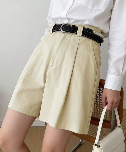 2ly2(トゥーリートゥー)の「ベルト付きハイウエストショートパンツ レディース(その他パンツ・レディース・ブルー/ブラック/ベージュ/ホワイト・FREE)」の15枚目の写真