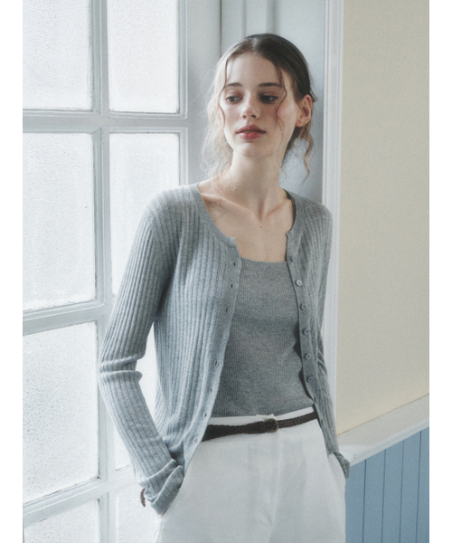 LENINA(レニーナ)の「VERA metal knit sleeveless cardigan SET_GRAY(カーディガン/ボレロ・レディース・シルバーグレー・FREE)」の2枚目の写真