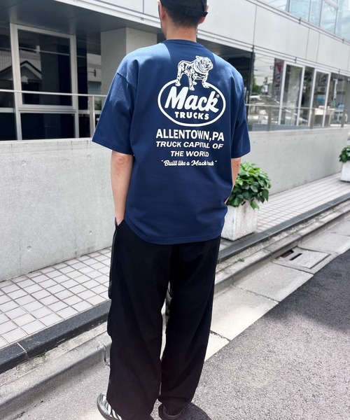 MACK TRUCKS（マックトラックス）の「【MACK TRUCKS】HEVYWEIGHT S/S TEE  8.1オンス  ヘビーウェイト 半袖 Tシャツ（Tシャツ/カットソー・メンズ・ネイビー/ブラック/ナチュラル・L/XL/M）」の13枚目の写真