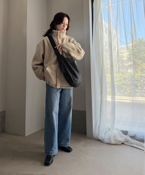 Java(ジャバ)の「《JaVaジャバコラボ》軽量×大容量◎ラフにキマる上質感。BIGフェイクレザーワンショルダーバッグ(ユニセックス)(ショルダーバッグ・レディース・シルバー/ブラウン/ブラック・ONE SIZE)」の16枚目の写真