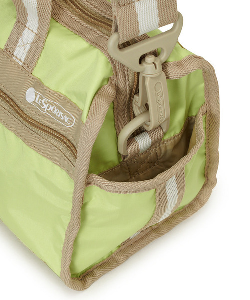 LeSportsac(レスポートサック)の「MINI DUFFEL CROSSBODY スペクテイターライム/ボーン(ショルダーバッグ・レディース・グリーン・FREE)」の7枚目の写真