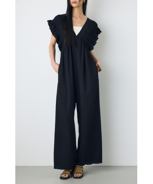 AZUL by moussy(アズールバイマウジー)の「楊柳シャーリングオールインワン(つなぎ/オールインワン・レディース・ブラウン/ブラック/アイボリー・SMALL/MEDIUM)」の1枚目の写真