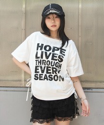 WEGO | WEGO/【26年春夏新作】サイドドロストオフショルグラフィックT(Tシャツ/カットソー)