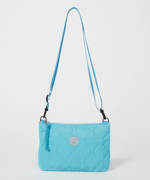 MIS(エムアイエス)の「【MIS】MILITARY QUILTED SACOSCH / ミリタリーキルトサコッシュ(ショルダーバッグ・レディース・ブルー/イエロー/ブラック/ピンク/グリーン/ベージュ・FREE)」の5枚目の写真