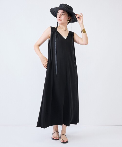 NOLLEY’S（ノーリーズ）の「《接触冷感/防シワ/UVカット》多機能ジョーゼット2WAYイージーワンピース（ワンピース・レディース・カーキ/ブラック・1/2）」の4枚目の写真
