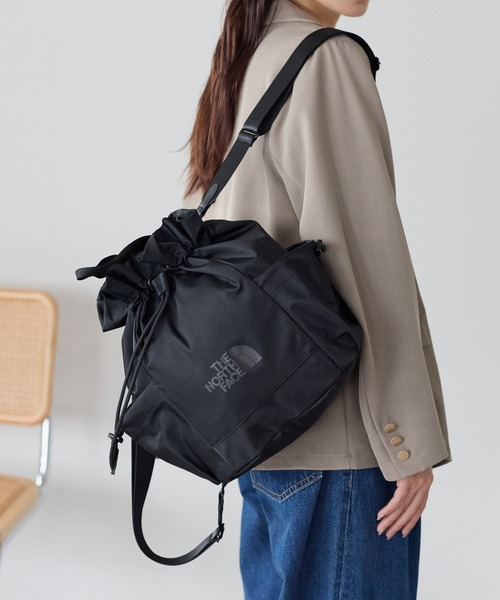THE NORTH FACE(ザノースフェイス)の「【THE NORTH FACE/ザ・ノースフェイス】5WAY 巾着ショルダーバッグ/リュック/バックパック/W LIGHT BONNEY PACK/ユニセックス(バックパック/リュック・レディース・ホワイト/ブラック・FREE)」の18枚目の写真