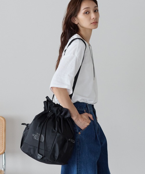 THE NORTH FACE(ザノースフェイス)の「【THE NORTH FACE/ザ・ノースフェイス】5WAY 巾着ショルダーバッグ/リュック/バックパック/W LIGHT BONNEY PACK/ユニセックス(バックパック/リュック・レディース・ホワイト/ブラック・FREE)」の14枚目の写真