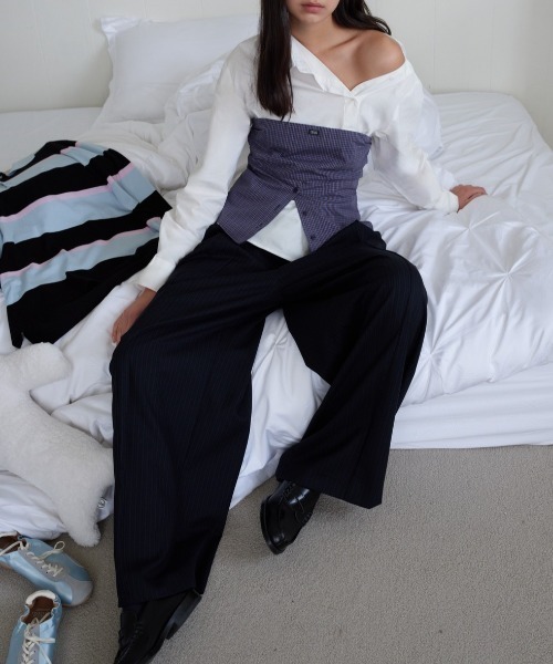GRVRGROVE(グローブ)の「TOMA SHIRT(シャツ/ブラウス・レディース・カーキ/アイボリー/ライトブルー・フリー)」の2枚目の写真