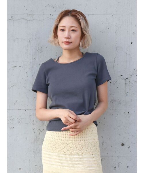 Ungrid(アングリッド)の「リボンデザインハーフスリーブTee(Tシャツ/カットソー・レディース・オフホワイト/チャコールグレー/ブルー・FREE)」の4枚目の写真