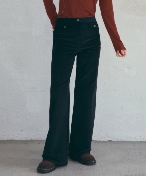 OURNOSTALGIA(アワー ノスタルジア)の「Twin Flap Corduroy Pants_Black(O25-PT15)(その他パンツ・レディース・ブラック・MEDIUM/SMALL)」の2枚目の写真