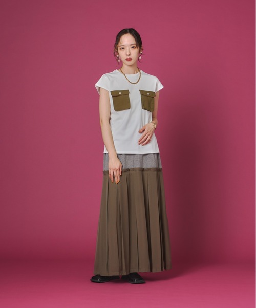 terrace(テラス)の「異素材ポケット付きシルケットTシャツ(Tシャツ/カットソー・レディース・ブラック/オフホワイト/カーキ・FREE)」の17枚目の写真