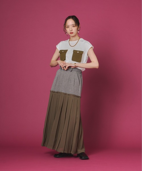 terrace(テラス)の「異素材ポケット付きシルケットTシャツ(Tシャツ/カットソー・レディース・ブラック/オフホワイト/カーキ・FREE)」の12枚目の写真