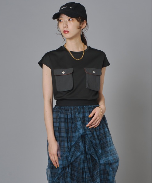 terrace(テラス)の「異素材ポケット付きシルケットTシャツ(Tシャツ/カットソー・レディース・ブラック/オフホワイト/カーキ・FREE)」の14枚目の写真
