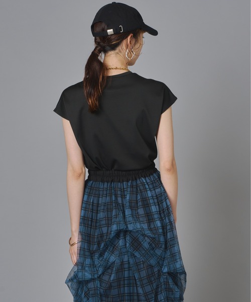 terrace(テラス)の「異素材ポケット付きシルケットTシャツ(Tシャツ/カットソー・レディース・ブラック/オフホワイト/カーキ・FREE)」の5枚目の写真