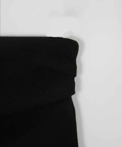 ASON(アズオン)の「DEWY LONG SKIRT / BLACK(スカート・レディース・その他・FREE)」の4枚目の写真