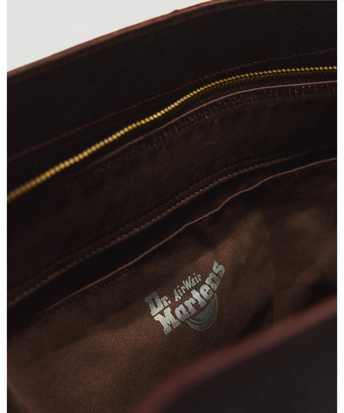 Dr. Martens(ドクターマーチン)の「Dr. Martens/ドクターマーチン マキシートートバッグ 43132200(トートバッグ・メンズ・ブラウン・FREE)」の3枚目の写真