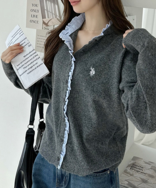 U.S. POLO ASSN.(ユーエスポロアッスン)の「【Ada.別注 U.S. POLO ASSN.】 異素材 シャツ フリル ドッキング ニット カーディガン(カーディガン/ボレロ・レディース・ネイビー/グレー/ベージュ・M/L)」の18枚目の写真
