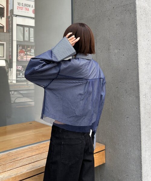goocy(グーシー)の「チュール被せ長袖シャツ(シャツ/ブラウス・レディース・ブラウン/ネイビー/ホワイト/ブラック・FREE)」の1枚目の写真