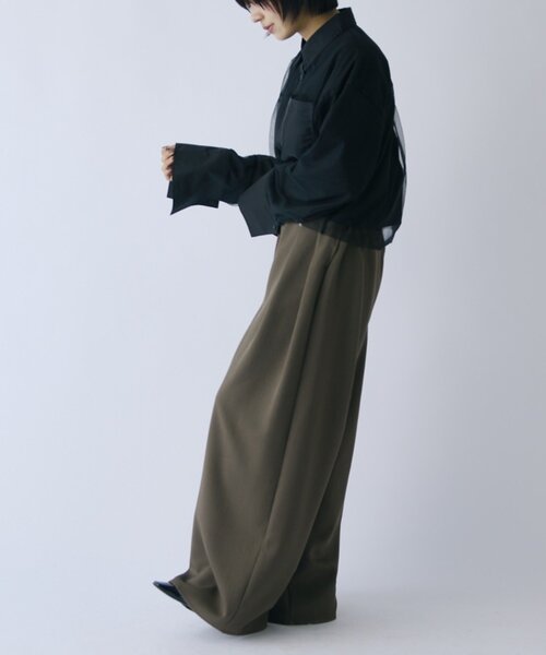 goocy(グーシー)の「チュール被せ長袖シャツ(シャツ/ブラウス・レディース・ブラウン/ネイビー/ホワイト/ブラック・FREE)」の7枚目の写真