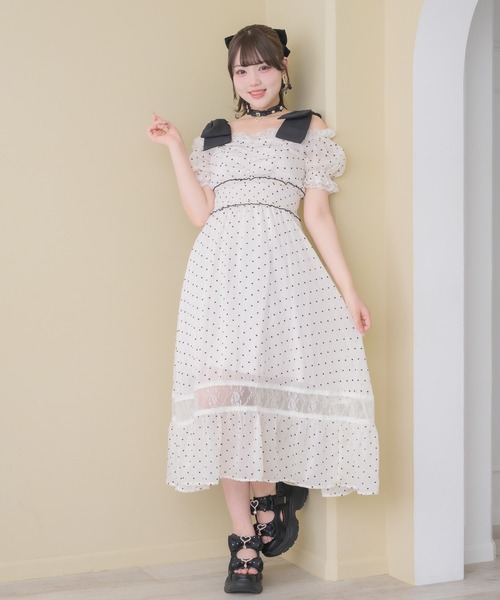 ROJITA（ロジータ）の「肩リボンハートドットオフショルワンピース（ワンピース・レディース・アイボリー/ブラック/ピンク・FREE）」の2枚目の写真