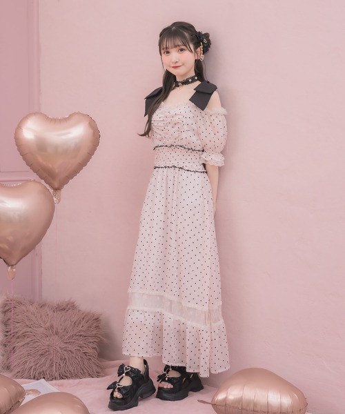 ROJITA（ロジータ）の「肩リボンハートドットオフショルワンピース（ワンピース・レディース・アイボリー/ブラック/ピンク・FREE）」の13枚目の写真
