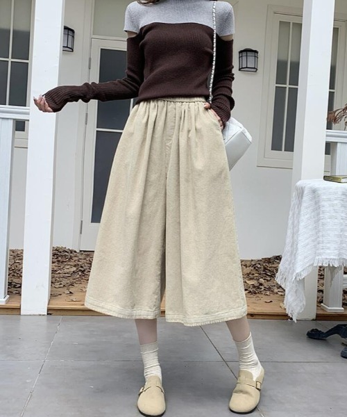 semplice(センプリチェ)の「秋冬向け コーデュロイワイドクロップパンツ(その他パンツ・レディース・ベージュ/ブラウン/ブルー/キャメル・F)」の3枚目の写真