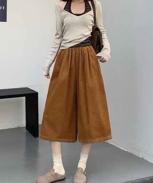 semplice(センプリチェ)の「秋冬向け コーデュロイワイドクロップパンツ(その他パンツ・レディース・ベージュ/ブラウン/ブルー/キャメル・F)」の1枚目の写真