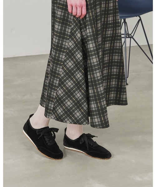 Emma Francis（エマフランシス）の「ベルベット スニーカー（スニーカー・レディース・ピンク/ブラック・23.5cm/23.0cm/25.0cm/22.5cm/24.5cm/24.0cm）」の14枚目の写真