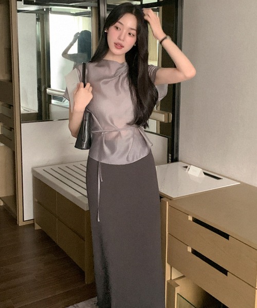 Aelina(エリナ)の「リボン半袖トップス(シャツ/ブラウス・レディース・グレー/ベージュ・FREE)」の11枚目の写真