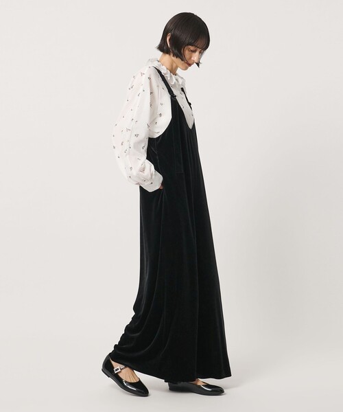SACRA(サクラ)の「<SACRA>ベロア オールインワン パンツ(つなぎ/オールインワン・レディース・ブラック・38)」の5枚目の写真