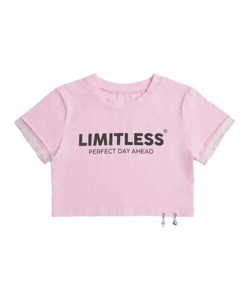 Amly City(アンリーシティ)の「チャーム付きクロップTシャツ(Tシャツ/カットソー・レディース・ネイビー/ベビーピンク/ライトブルー・FREE)」の3枚目の写真