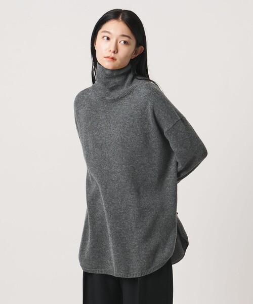 MARW UNITED ARROWS(マルゥ ユナイテッドアローズ)の「<MARW UNITED ARROWS>ルーズ タートルネック ニット(ニット/セーター・レディース・グレー/ダークブラウン/オフホワイト/ブラック・FREE)」の5枚目の写真
