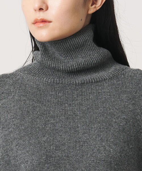 MARW UNITED ARROWS(マルゥ ユナイテッドアローズ)の「<MARW UNITED ARROWS>ルーズ タートルネック ニット(ニット/セーター・レディース・グレー/ダークブラウン/オフホワイト/ブラック・FREE)」の20枚目の写真