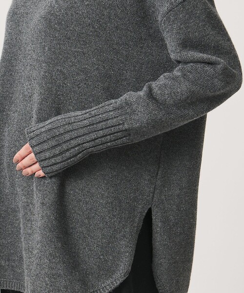 MARW UNITED ARROWS(マルゥ ユナイテッドアローズ)の「<MARW UNITED ARROWS>ルーズ タートルネック ニット(ニット/セーター・レディース・グレー/ダークブラウン/オフホワイト/ブラック・FREE)」の21枚目の写真