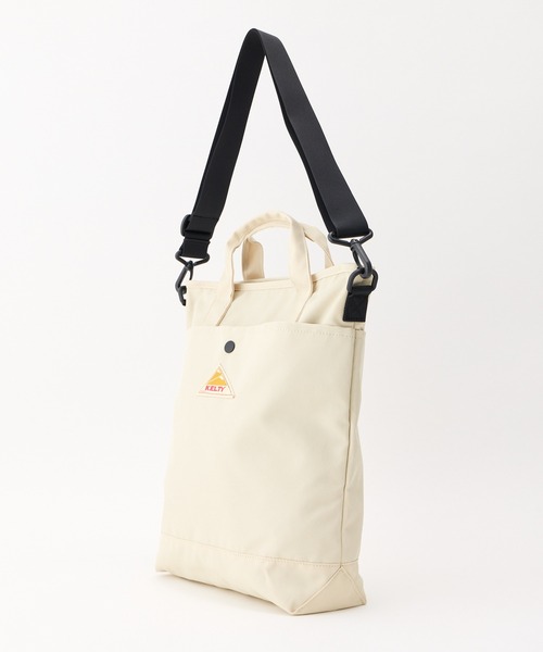 KELTY(ケルティ)の「2WAY/A4対応【KELTY】ES SHOULDER ZIP TOTE(トートバッグ・レディース・タン/ブラウン系/ベージュ/セージグリーン/ブラック・ONE SIZE)」の12枚目の写真