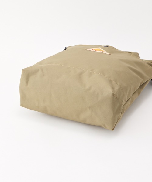 KELTY(ケルティ)の「2WAY/A4対応【KELTY】ES SHOULDER ZIP TOTE(トートバッグ・レディース・タン/ブラウン系/ベージュ/セージグリーン/ブラック・ONE SIZE)」の19枚目の写真