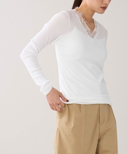 marmors(マルモア)の「【marmors】レースVネックプルオーバー(Tシャツ/カットソー・レディース・ブラック/ホワイト・36)」の4枚目の写真