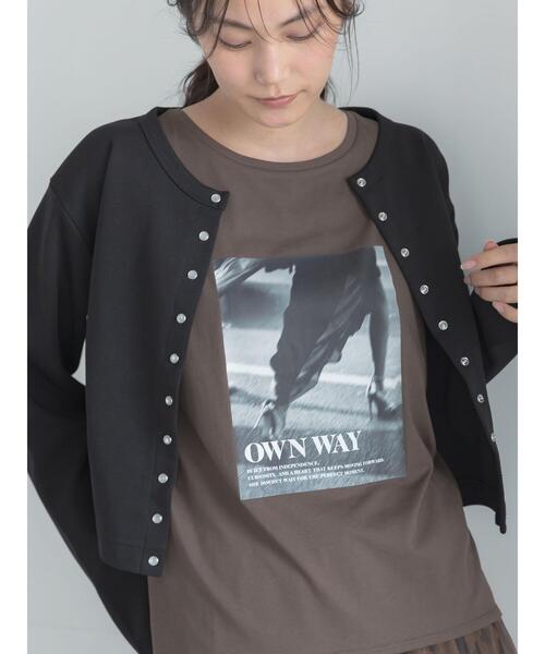 Te chichi(テチチ)の「モノクロームフォトロンT(Tシャツ/カットソー・レディース・オフホワイト/チャコールグレー/ブラウン・F)」の3枚目の写真