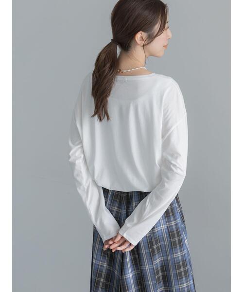 Te chichi(テチチ)の「モノクロームフォトロンT(Tシャツ/カットソー・レディース・オフホワイト/チャコールグレー/ブラウン・F)」の16枚目の写真