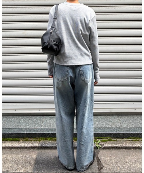 Chikashitsu +(チカシツプラス)の「【Chikashitsu +】slit henley neck slim t-shirt / 【チカシツプラス】スリットヘンリーネックスリム長袖Tシャツ<着用動画あり>(Tシャツ/カットソー・メンズ・アイボリー/グレー/ブラック・ONE SIZE)」の12枚目の写真
