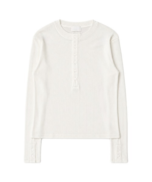 Chikashitsu +(チカシツプラス)の「【Chikashitsu +】slit henley neck slim t-shirt / 【チカシツプラス】スリットヘンリーネックスリム長袖Tシャツ<着用動画あり>(Tシャツ/カットソー・メンズ・アイボリー/グレー/ブラック・ONE SIZE)」の8枚目の写真
