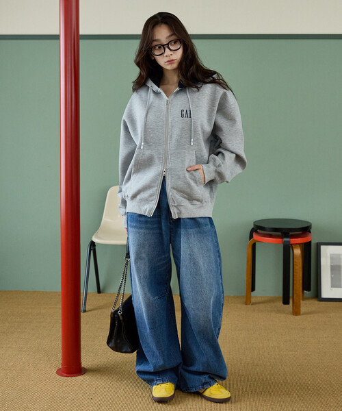 GAP(ギャップ)の「PUBLUX × GAP/ギャップ <セットアップ対応>別注 配色 ボア フード ポンチ スウェット パーカー 限定展開(パーカー・メンズ・ネイビー/ライトグレー/ブラック・SMALL/MEDIUM/LARGE)」の15枚目の写真